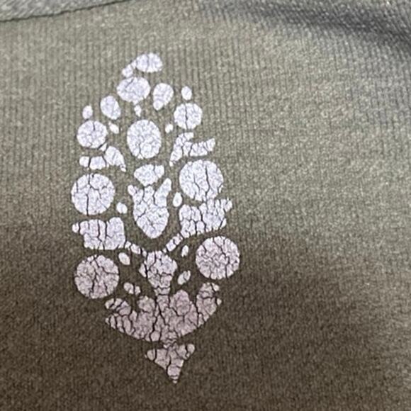 Free People Good Karma Green Sleeveless Crossback Sports Bra Crop Tank Top Sz S - Picture 3 of 3